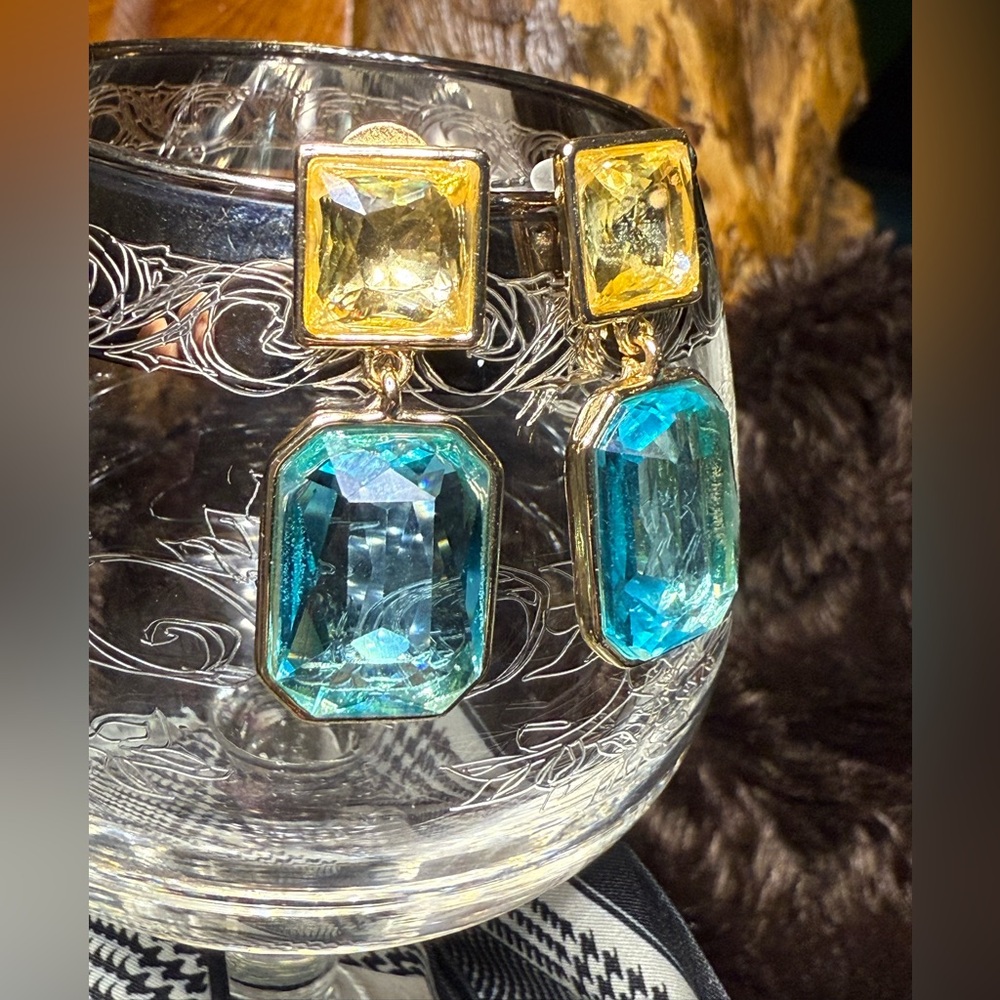 Elegant Gold and Blue Gemstone Crystal Earrings
